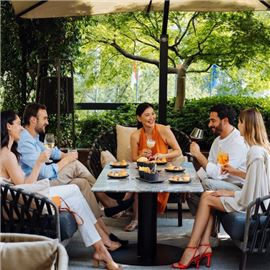 Social Table